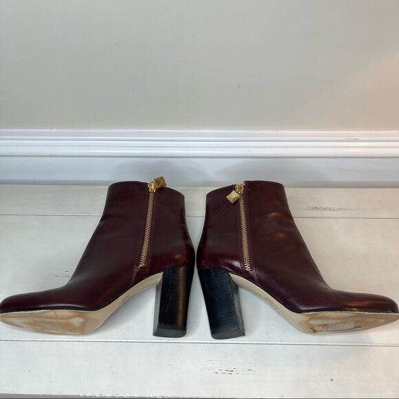 Michael Kors Margaret Burgandy Leather Ankle Bootie Size 9 - Picture 2 of 6